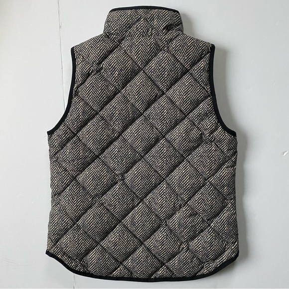 J. Crew Down Vest Size Small Excursion Quilted Herringbone Black Tan EUC $108 - Picture 2 of 16